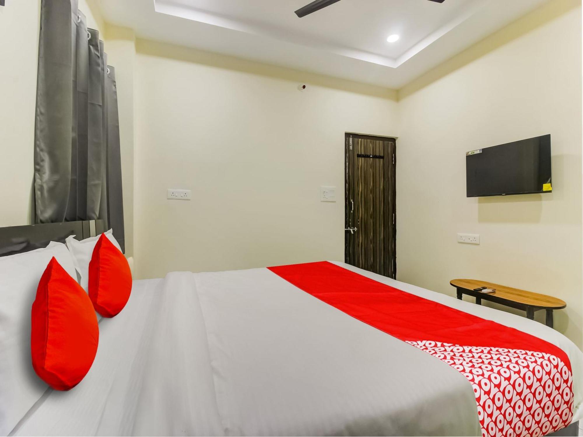 Super Hotel O Sri Nirvana Pride Ibrahimpatan ภายนอก รูปภาพ